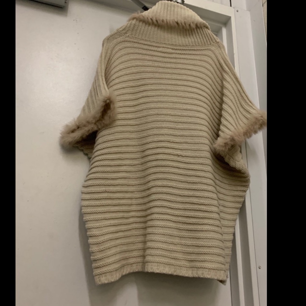 eclipse poncho - Picture 6 of 6
